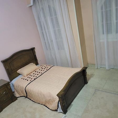 Hk Pyramids Guest House カイロ エクステリア 写真