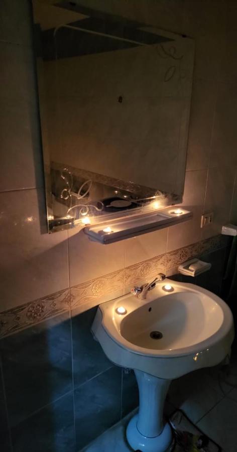 Hk Pyramids Guest House カイロ エクステリア 写真