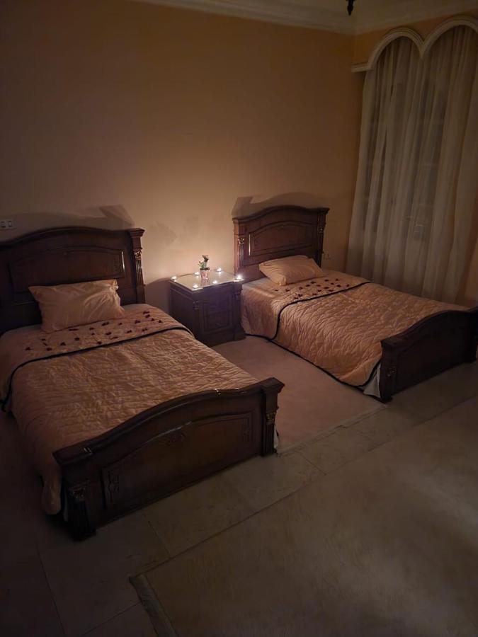 Hk Pyramids Guest House カイロ エクステリア 写真
