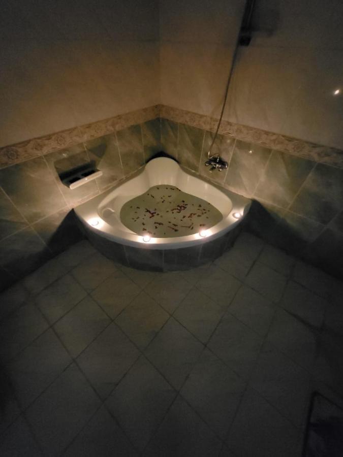 Hk Pyramids Guest House カイロ エクステリア 写真