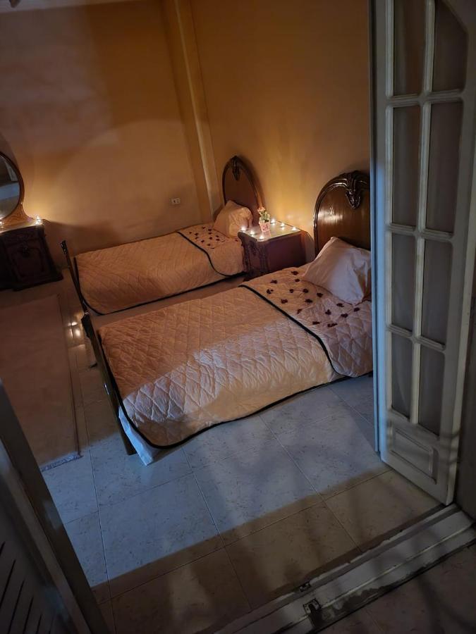 Hk Pyramids Guest House カイロ エクステリア 写真