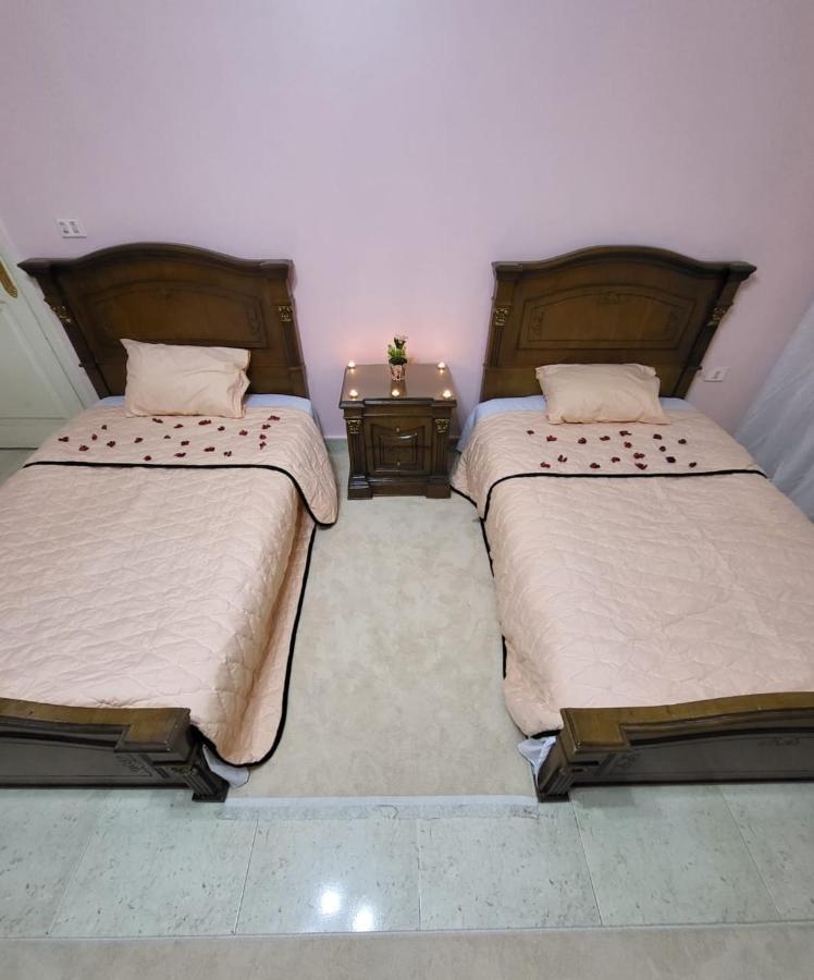 Hk Pyramids Guest House カイロ エクステリア 写真