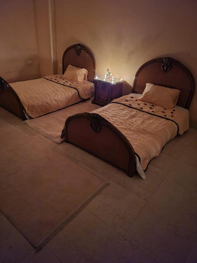 Hk Pyramids Guest House カイロ エクステリア 写真